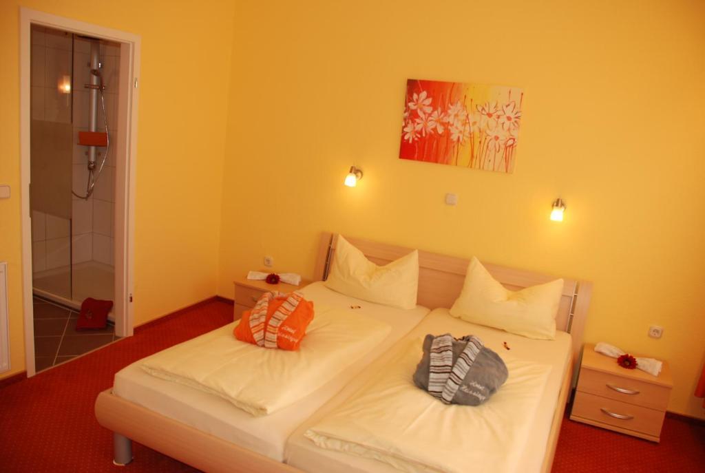 Hotel Heissinger Bad Berneck im Fichtelgebirge Kamer foto