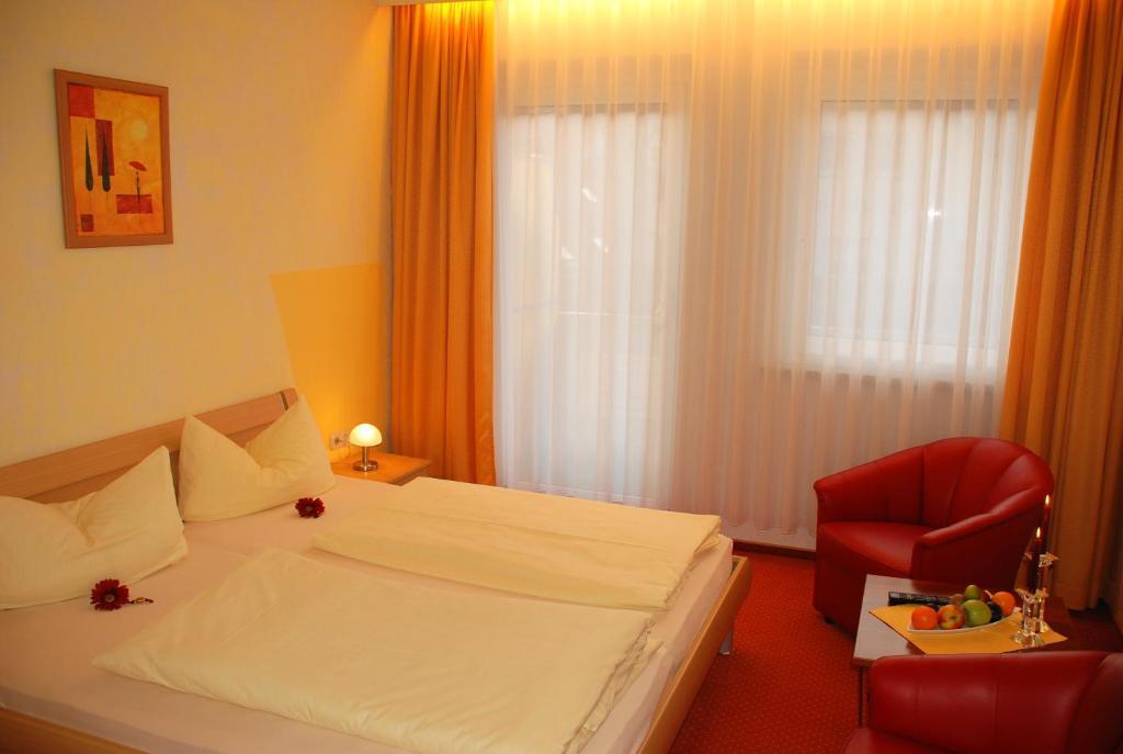 Hotel Heissinger Bad Berneck im Fichtelgebirge Kamer foto