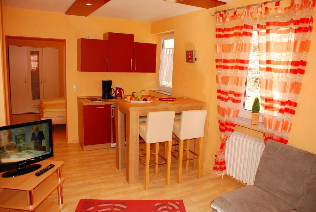 Hotel Heissinger Bad Berneck im Fichtelgebirge Kamer foto